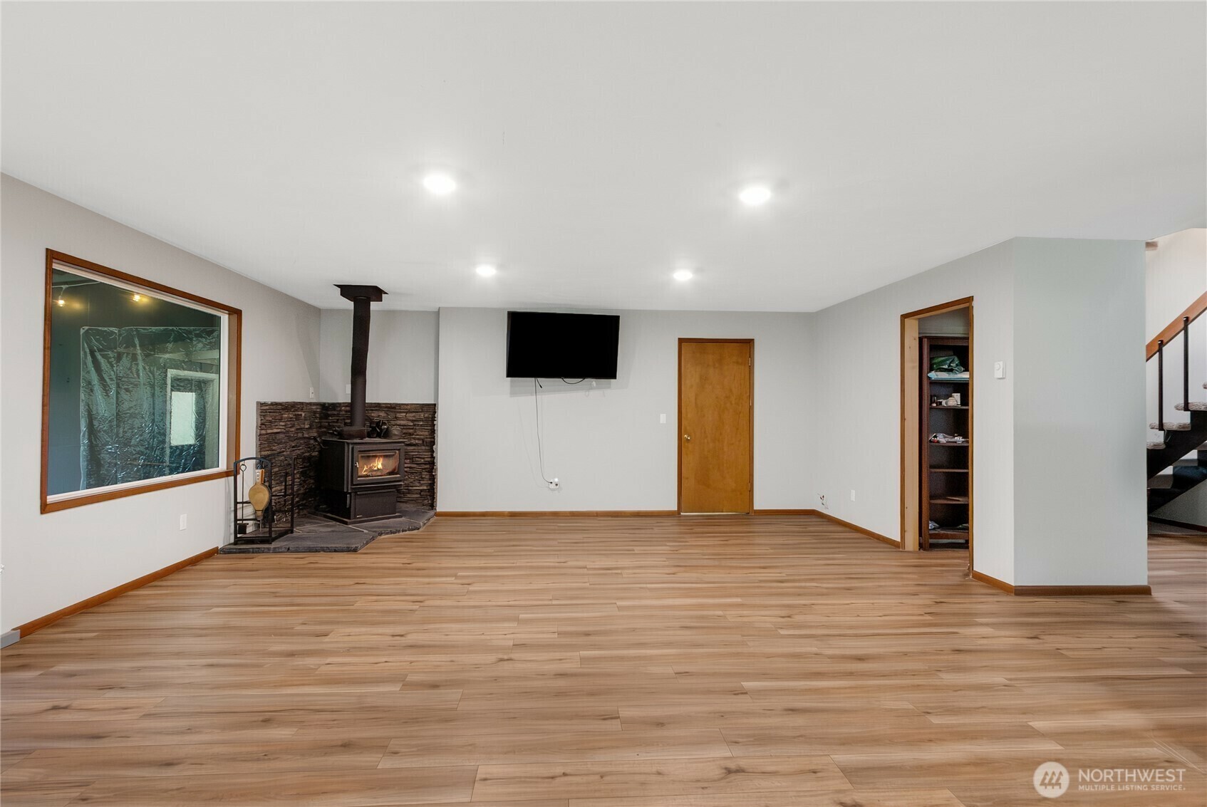Property Photo: 5424 93rd Ave SE WA 98513