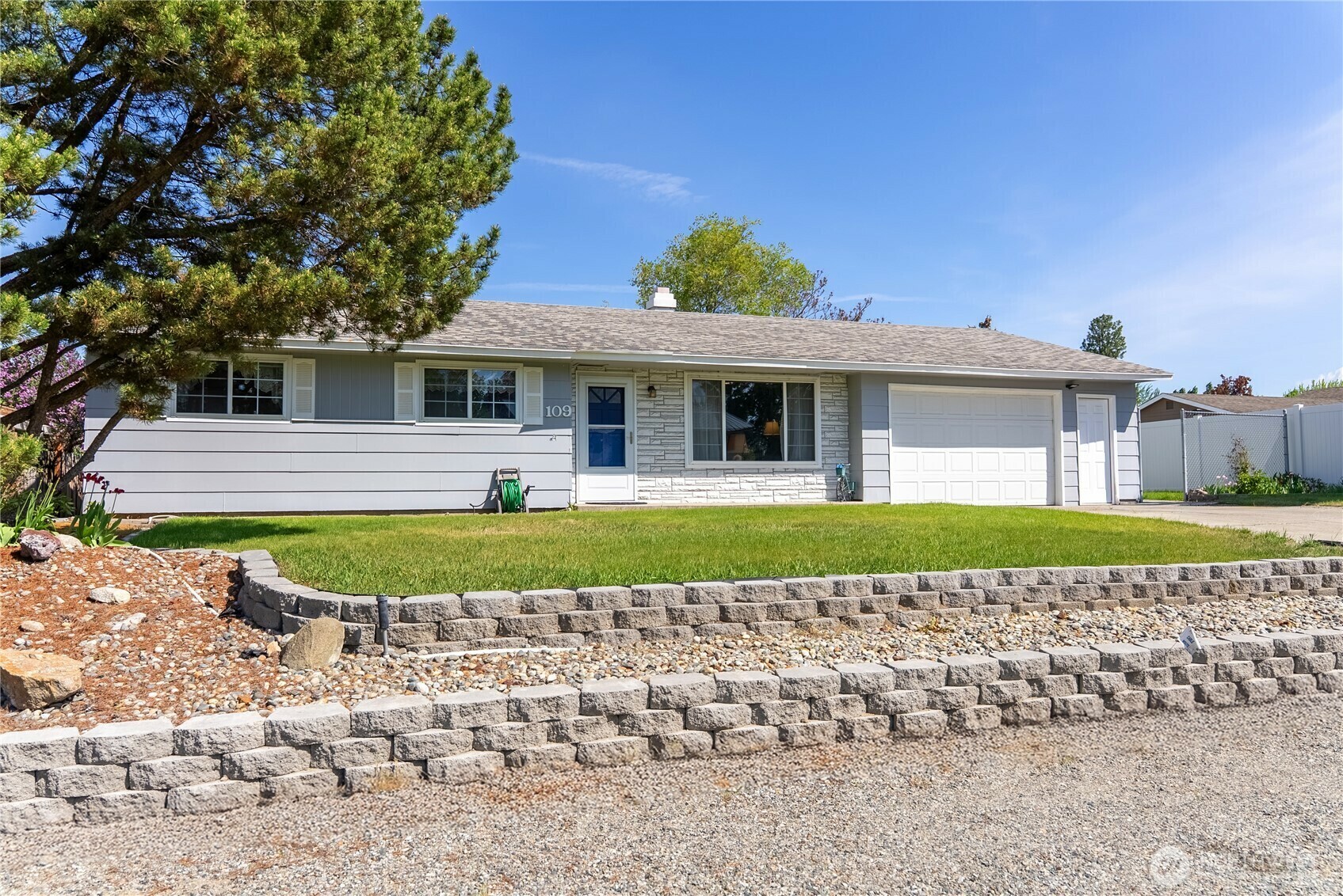 109  Lime Street  Omak WA 98841 photo