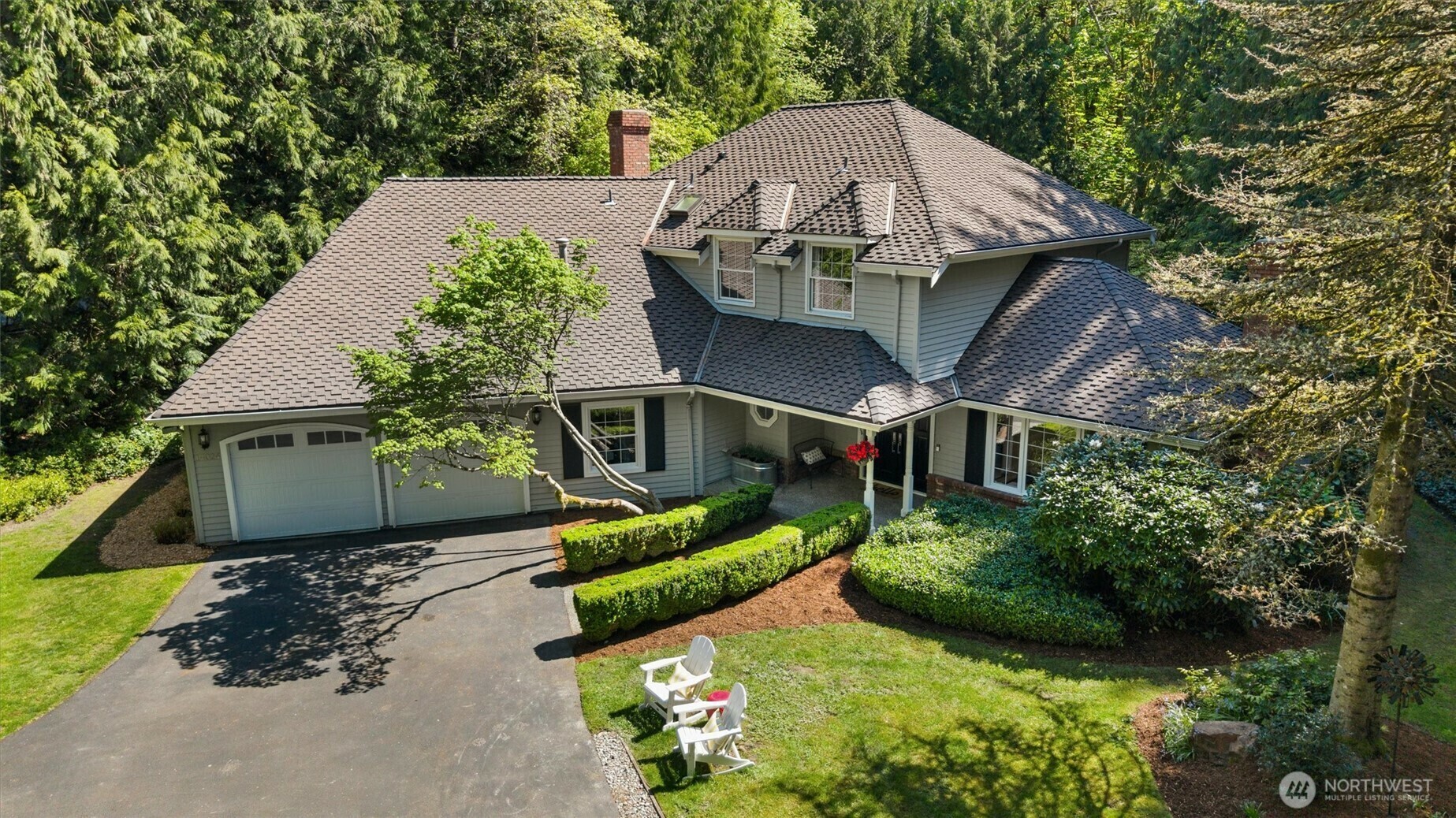 Property Photo: 14024 180th Avenue NE WA 98052