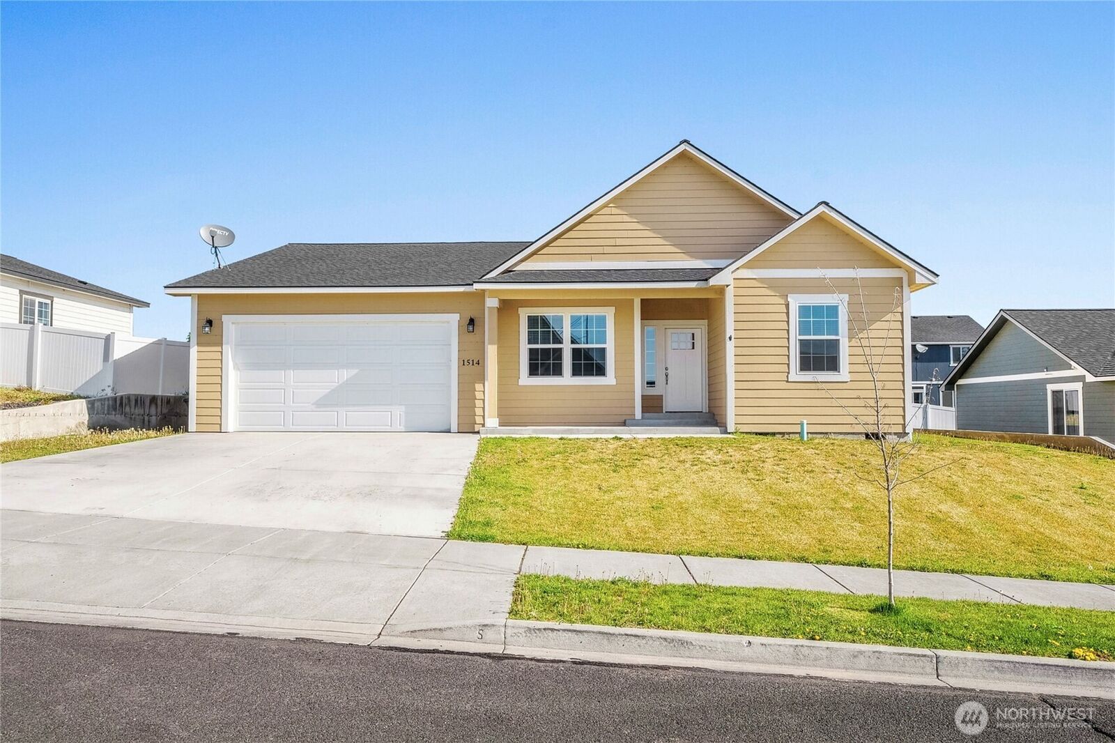 Property Photo: 1514 W Bonneville Street WA 98837
