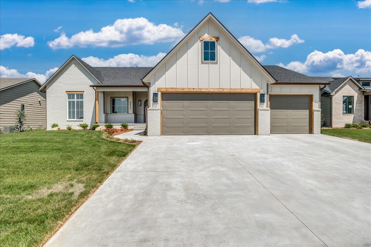 9642 W Cedar Lane  Maize KS 67101 photo