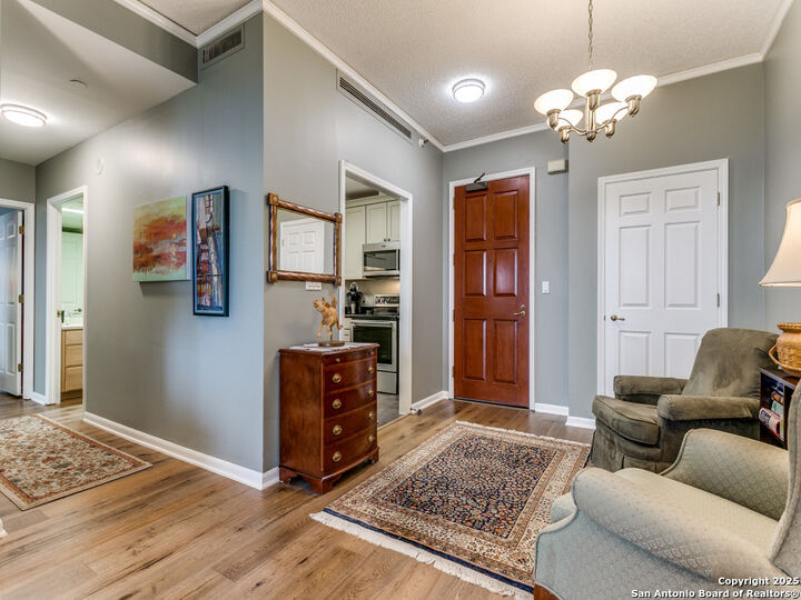 Property Photo: 1 Towers Park 1901 TX 78209