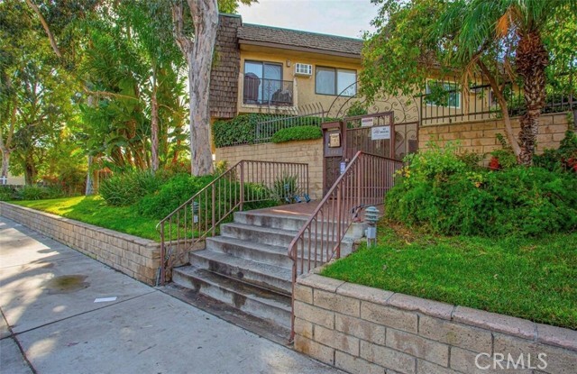 8641 Glenoaks Boulevard 107  Sun Valley CA 91352 photo