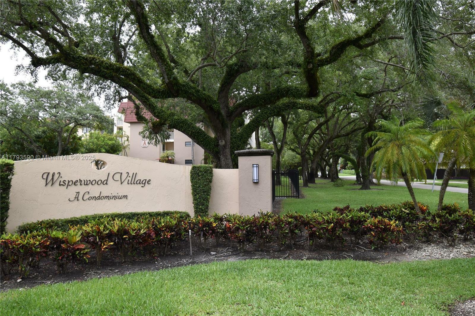 Property Photo: 9301 SW 92nd Ave B212 FL 33176