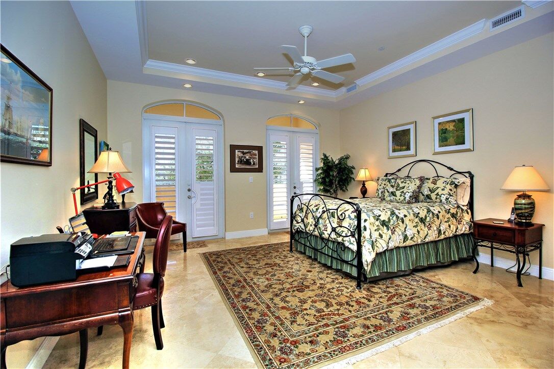 Property Photo: 9301 SW 92nd Ave B212 FL 33176