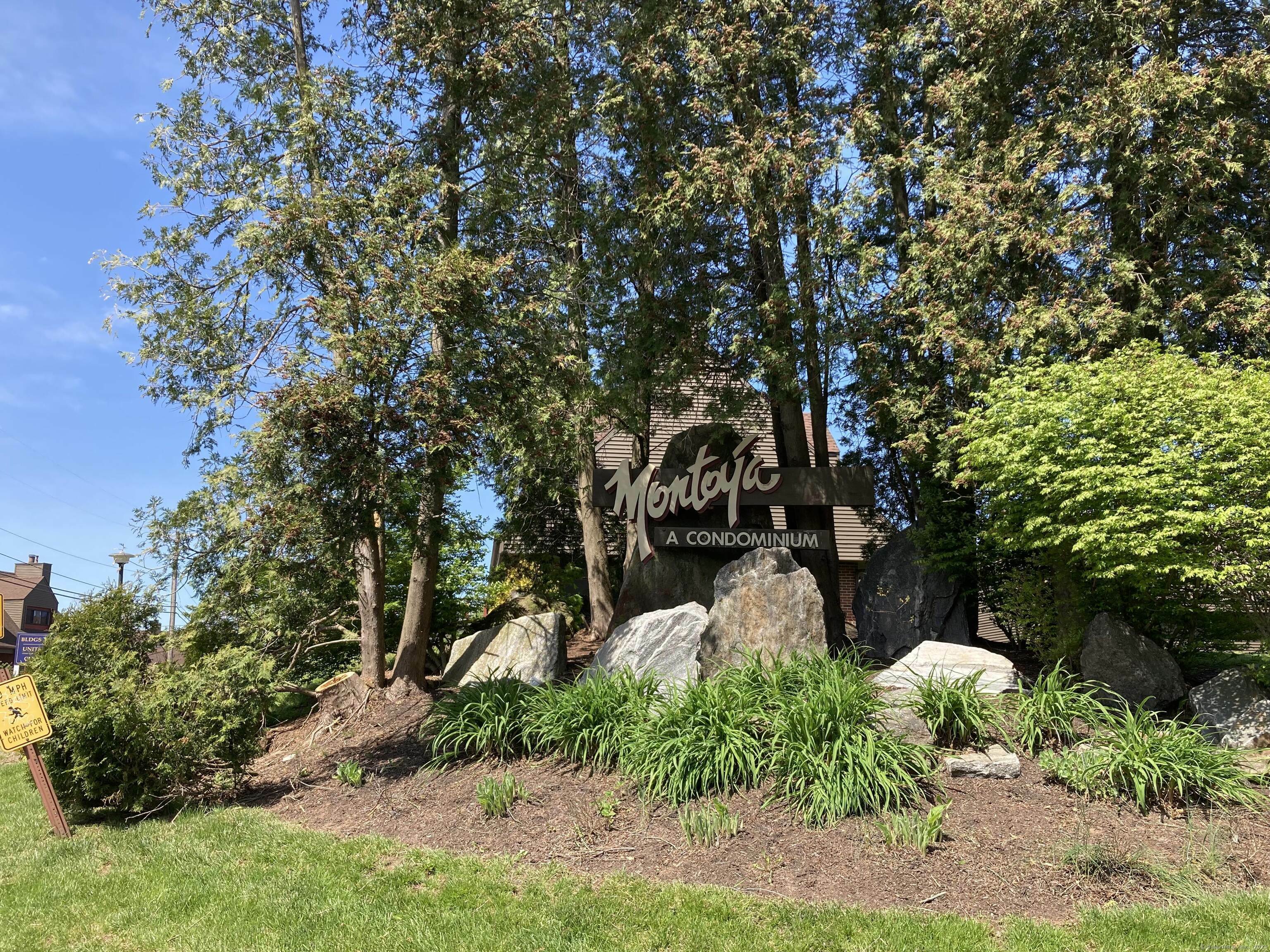 Property Photo: 41 Montoya Drive 41 CT 06405