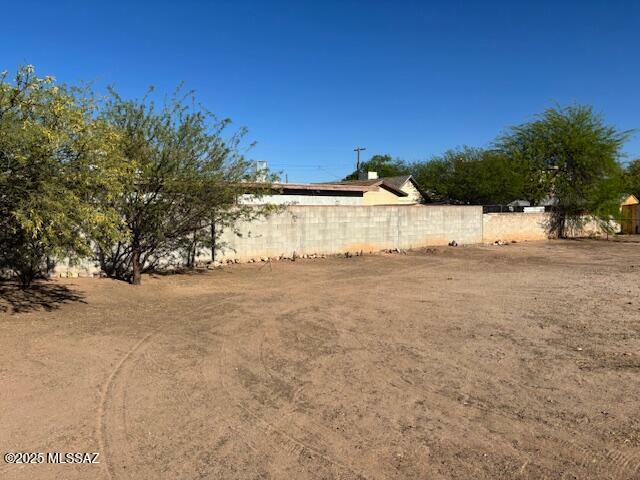 Property Photo: 245 E Mohave Road AZ 85705