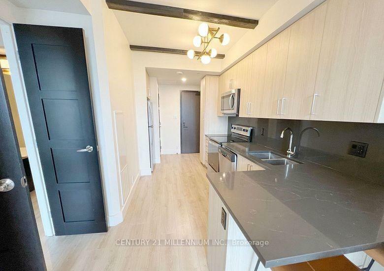 Property Photo: 145 Columbia Street W 1408 ON N2L 3L2