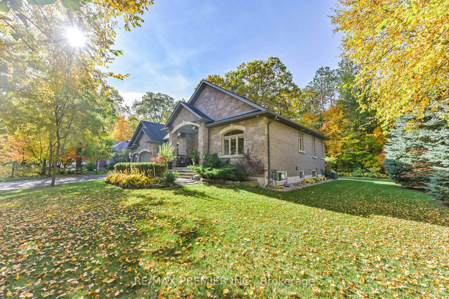 Photo de la propriété: 2 Hilltop Court ON L0L 1Y3