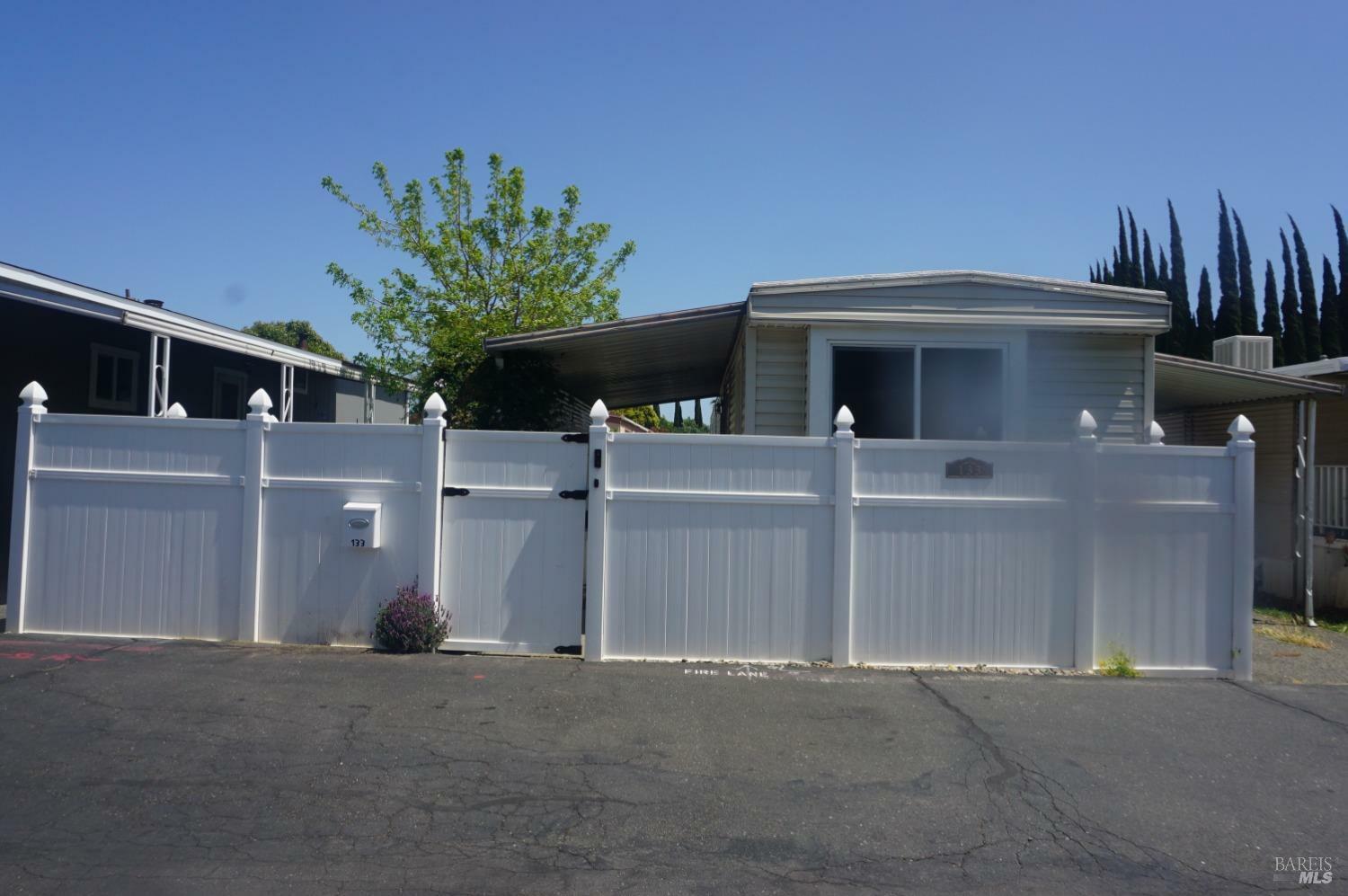 Property Photo: 133 Calle Chapultepic CA 95687