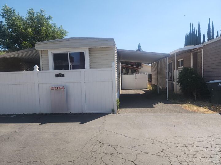 Property Photo: 133 Calle Chapultepic CA 95687
