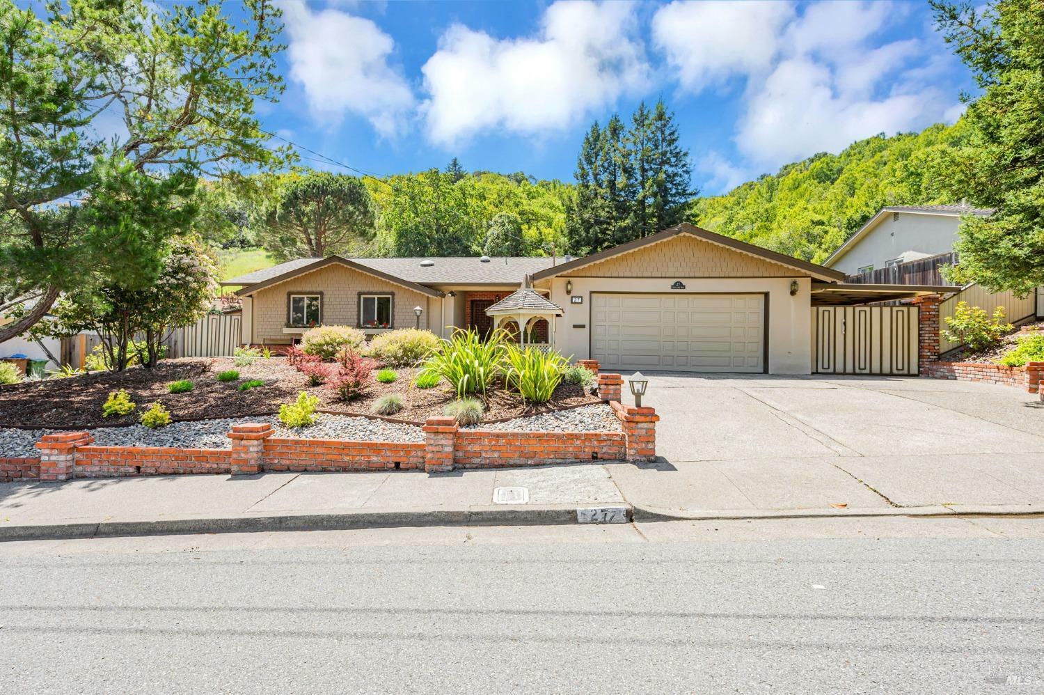 Property Photo: 27 Terra Linda Drive CA 94903