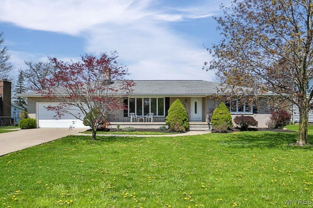 Property Photo: 2347 Long Road NY 14072