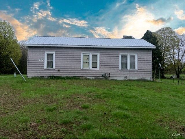 Property Photo:  1634 County Route 8  NY 13069 