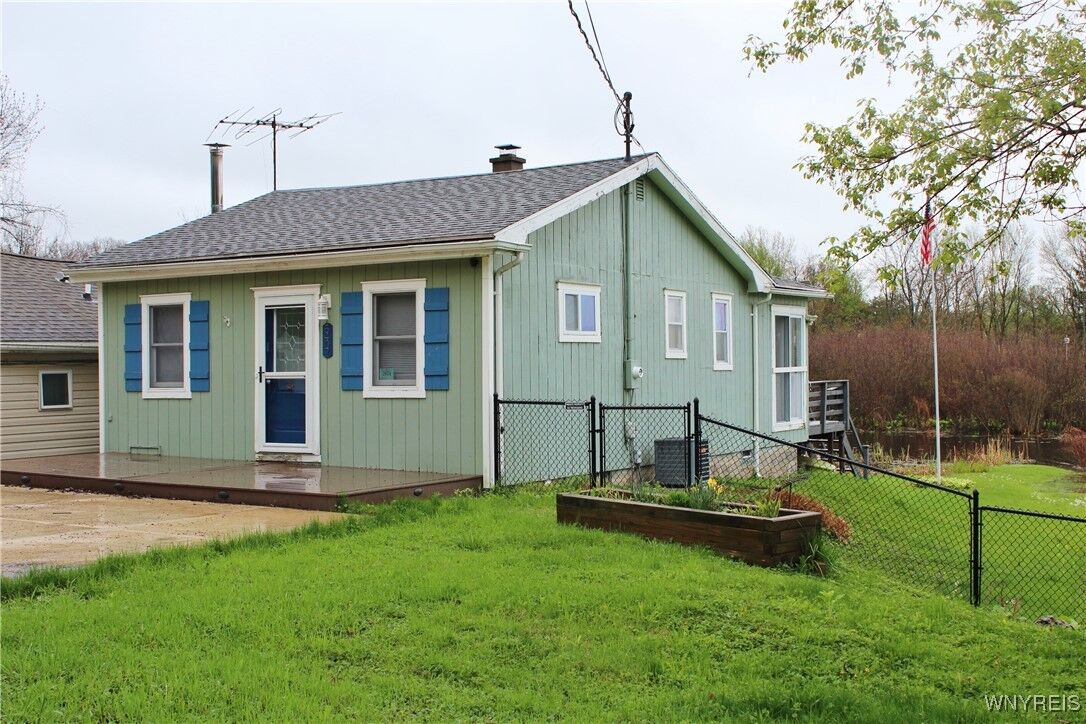 Property Photo:  5407 Java Lake Road  NY 14009 