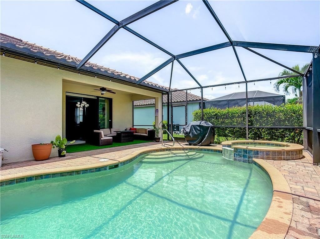 Property Photo: 2846 Via Piazza Loop FL 33905