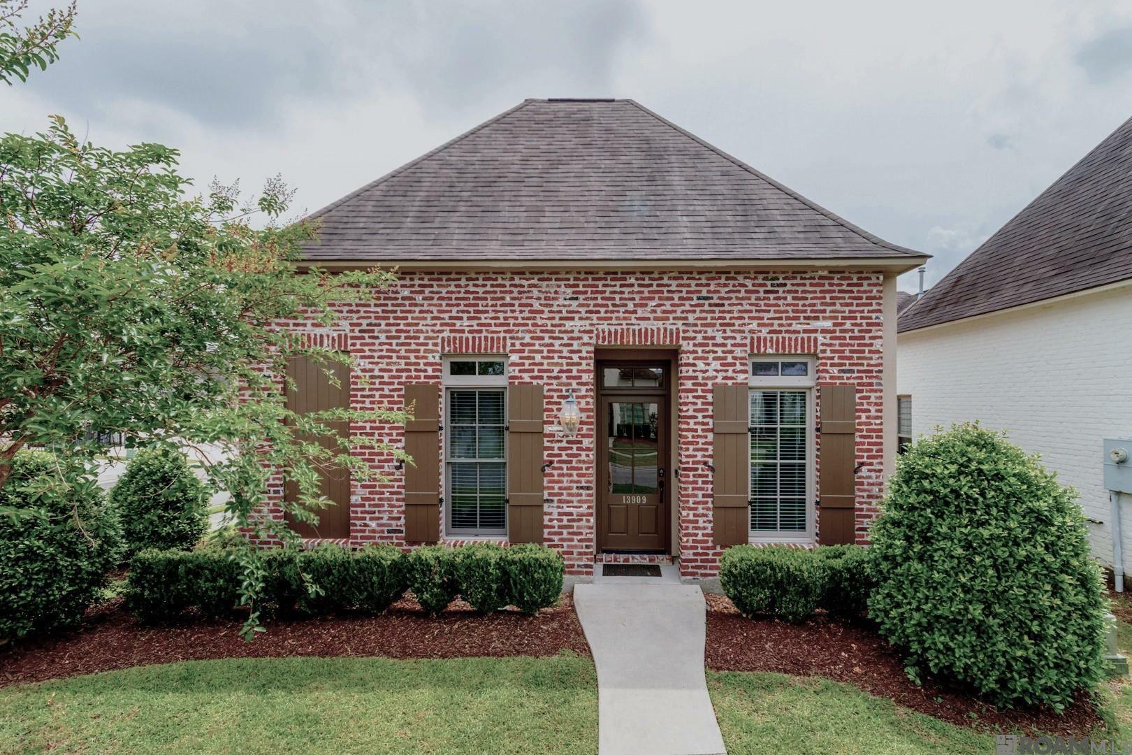 Property Photo:  13909 Park Terrace Dr  LA 70810 