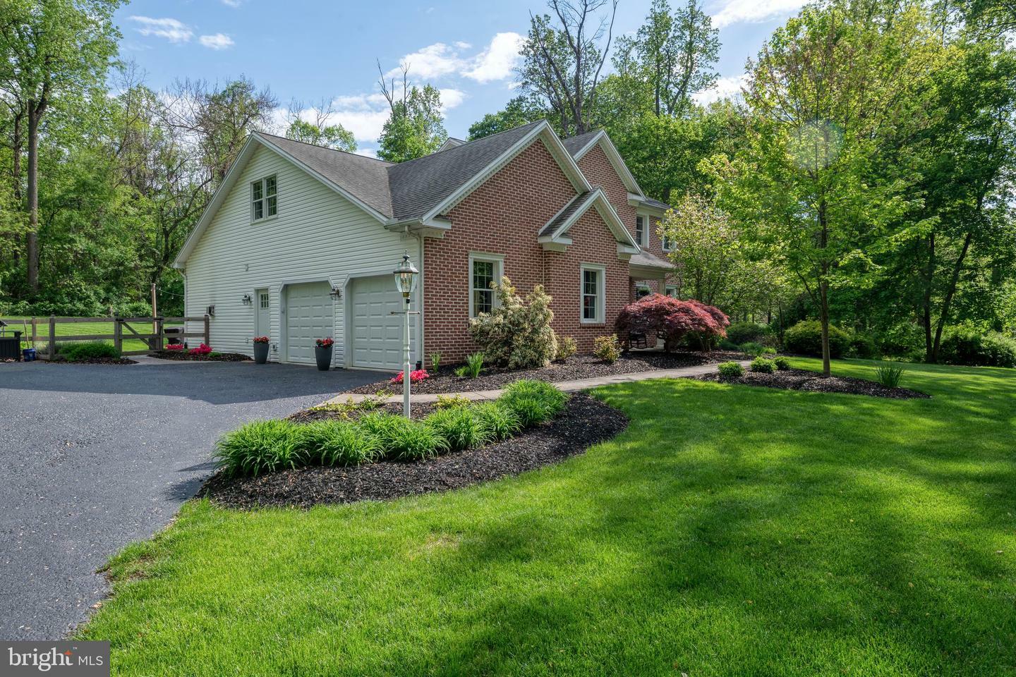 Property Photo: 1156 Siddonsburg Road PA 17055