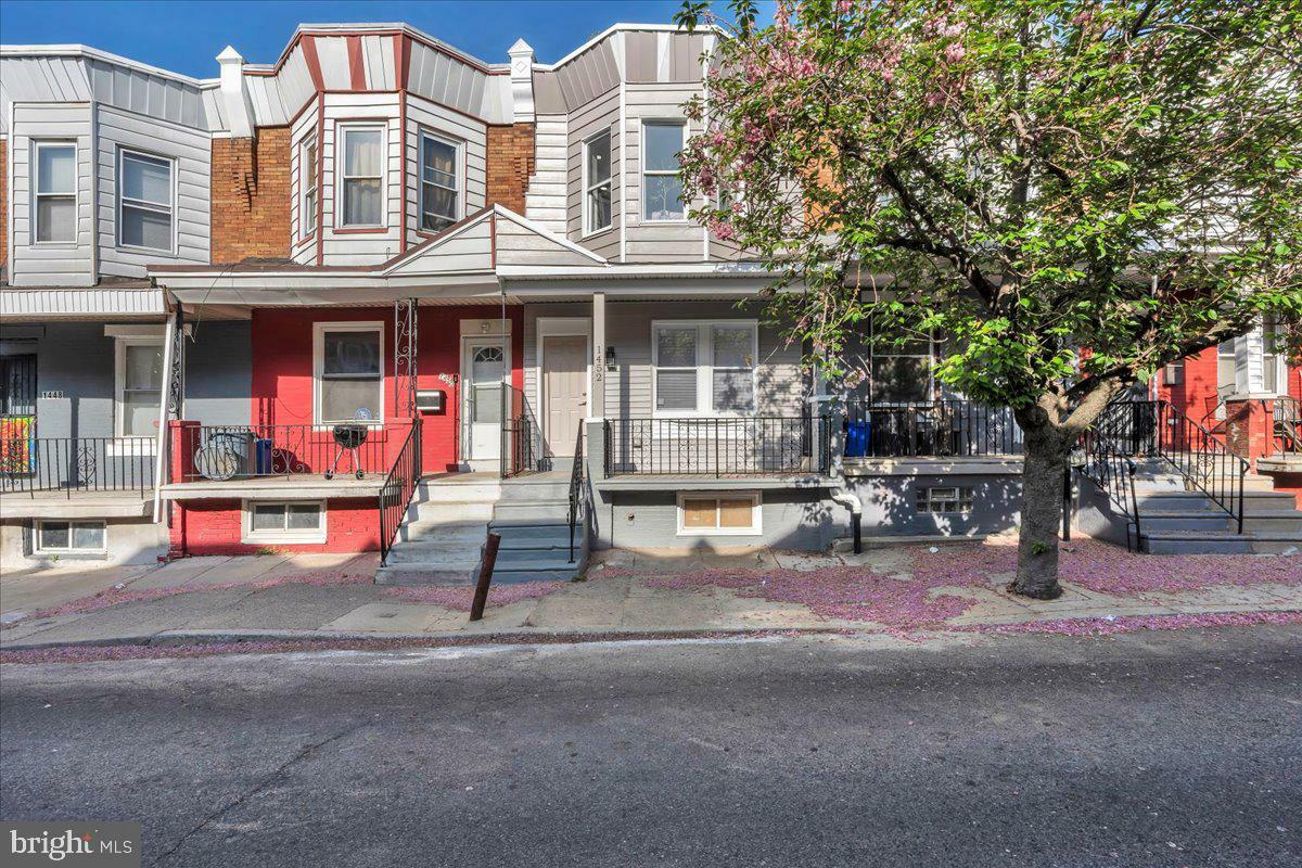 Property Photo: 1452 N Felton Street PA 19151