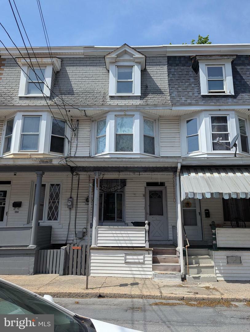 Property Photo: 128 S Schuylkill Avenue PA 18252