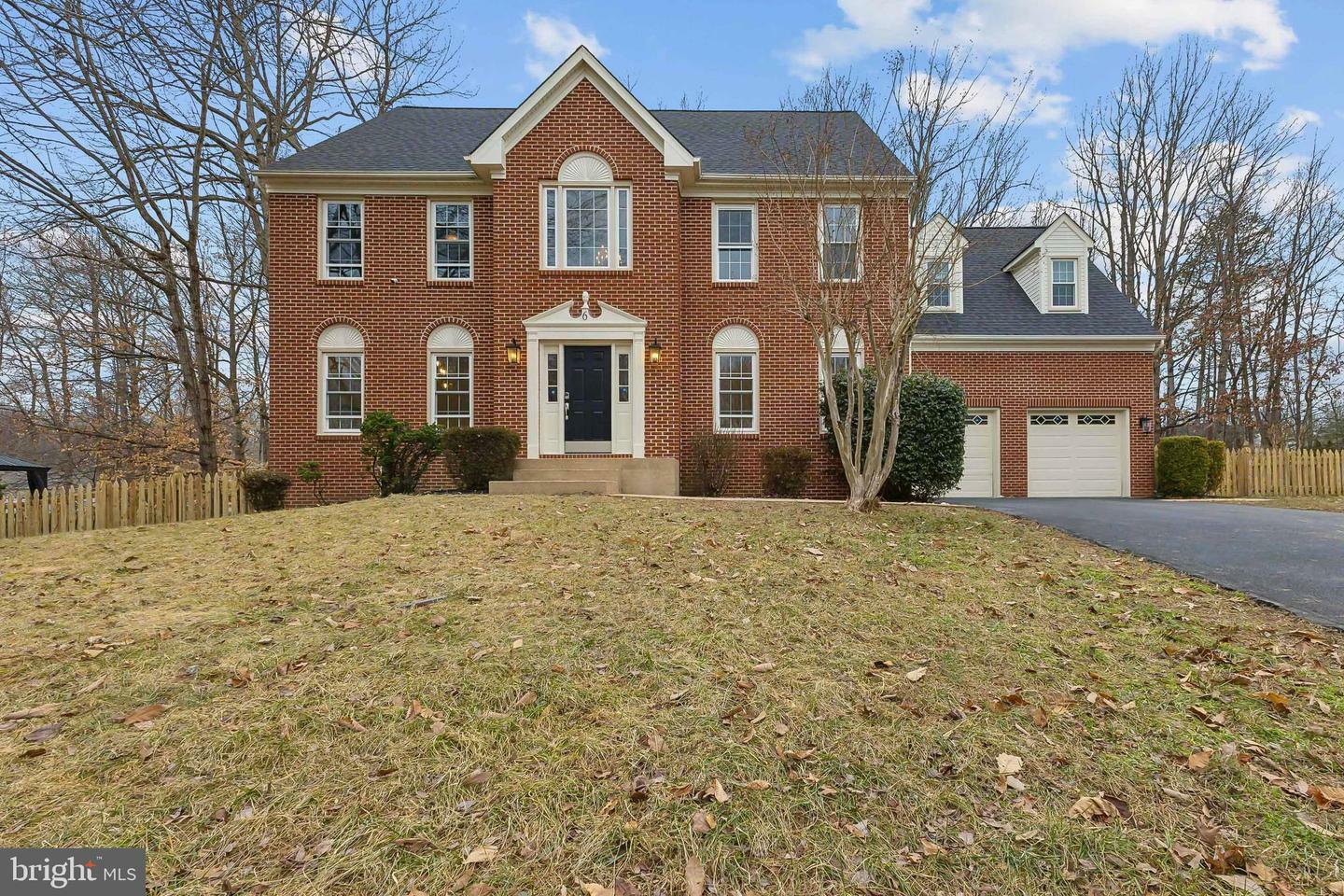 Property Photo: 6 Lynchester Drive VA 22406