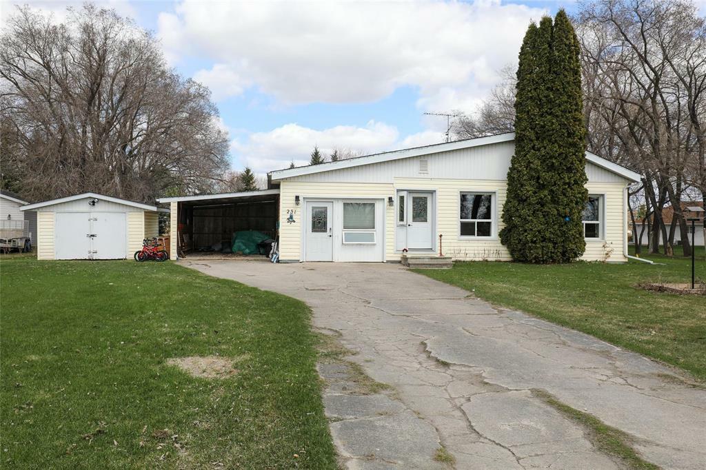 Property Photo: 231 Gauthier Street MB R0A 0W0