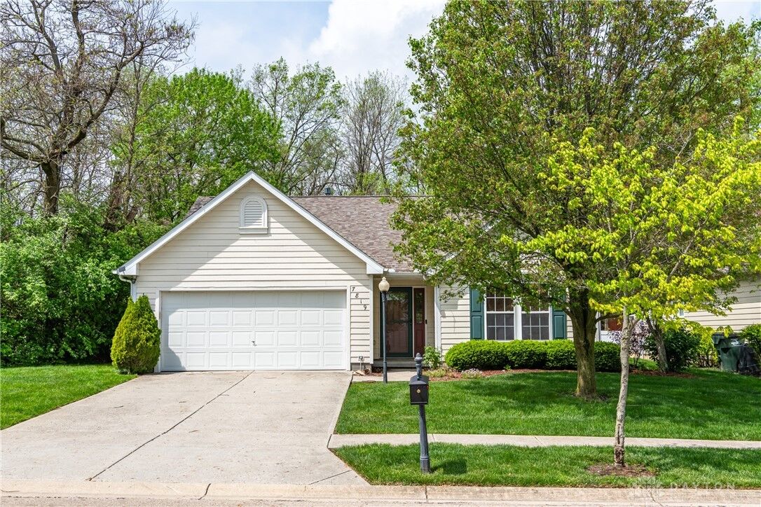 Property Photo:  7819 Laurel Ridge Drive  OH 45414 