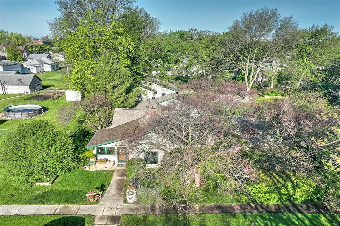 Property Photo: 151 N Short Street IL 62501