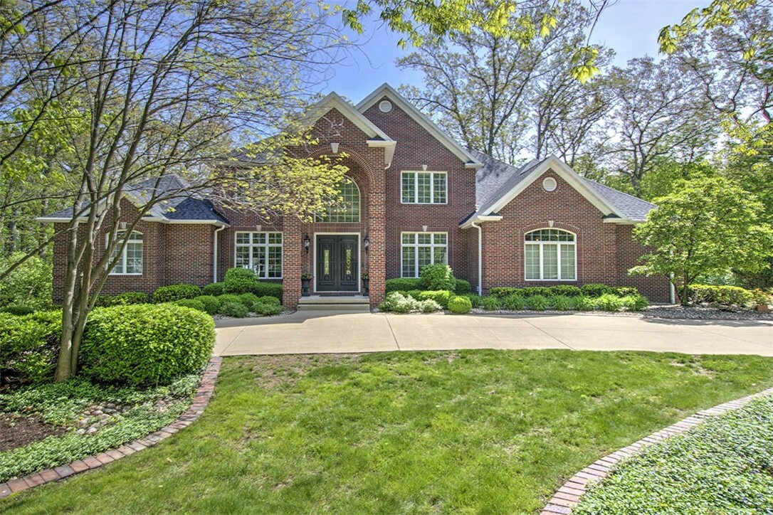 4140 South Lake Court  Decatur IL 62521 photo