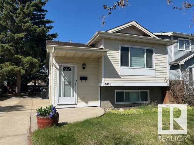 3316 46 St. Street NW  Edmonton AB T6L 4X4 photo