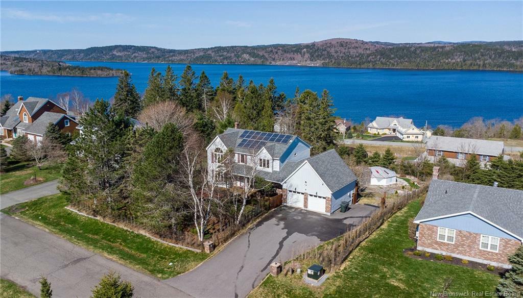 6 Rivercrest Drive  Quispamsis NB E2E 1W4 photo