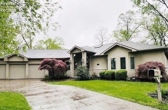 Property Photo: 3535 E High Point Lane OH 43452