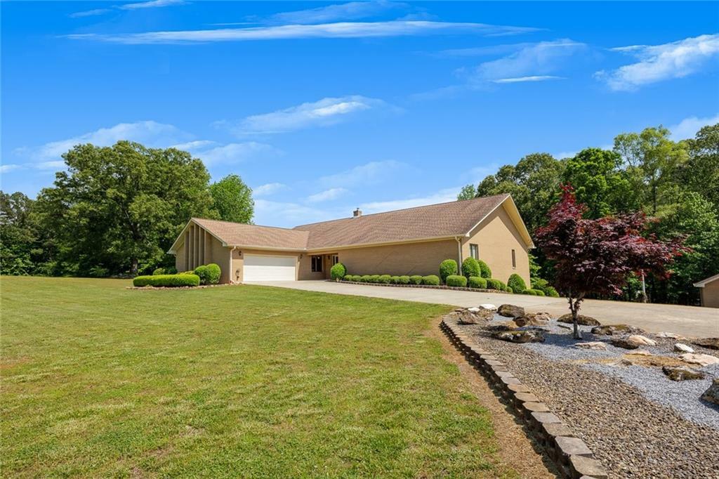Property Photo: 1724 Arbor Hill Road GA 30115