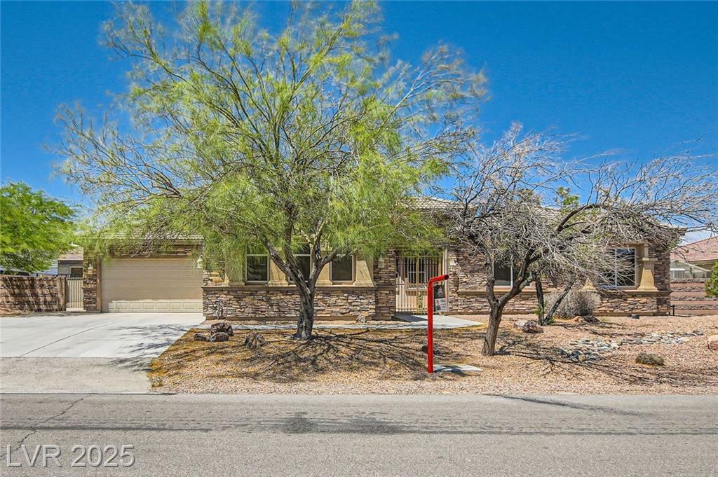 Property Photo: 3910 Internet Avenue NV 89031