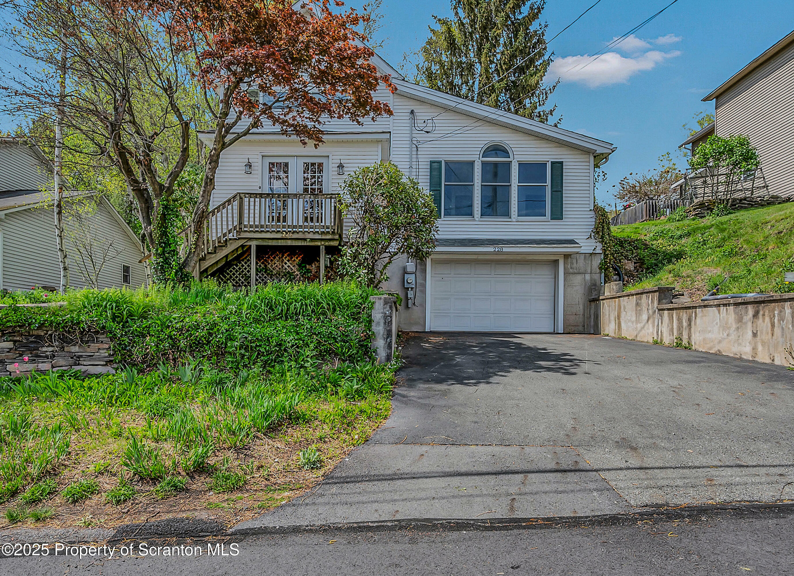 Property Photo: 228 5th Street L 35 PA 18447