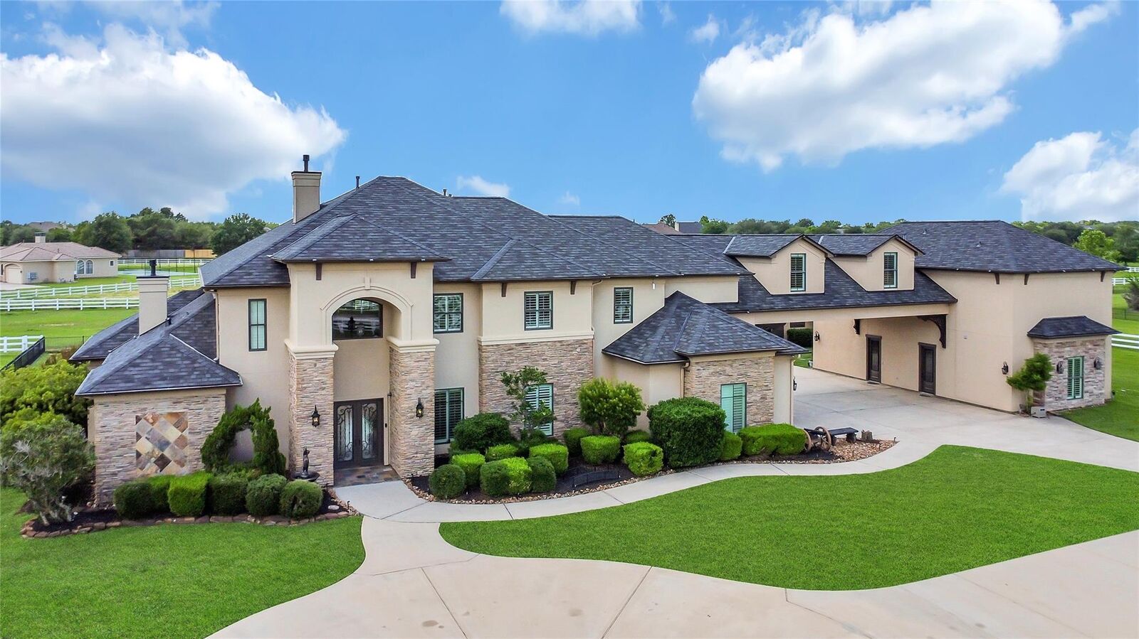 Property Photo:  17011 Saddle Ridge Pass  TX 77433 