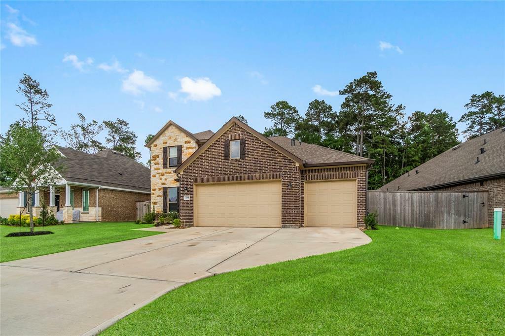 Property Photo: 719 Ivory Creek Court TX 77378