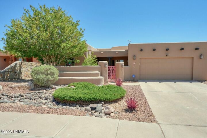 Property Photo:  2458 Conchas Lane  NM 88011 