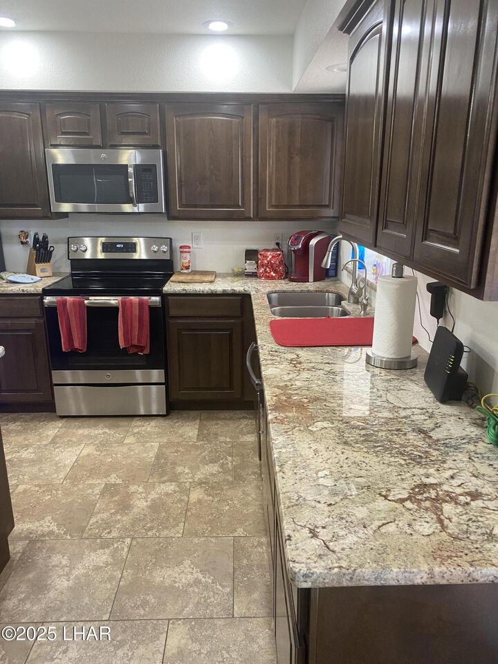 Property Photo: 3150 Star Dr AZ 86406