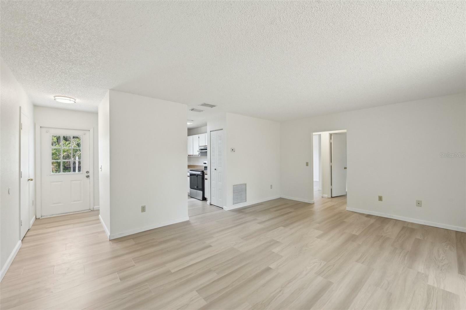 Property Photo: 5414 Ansonia Terrace FL 34287