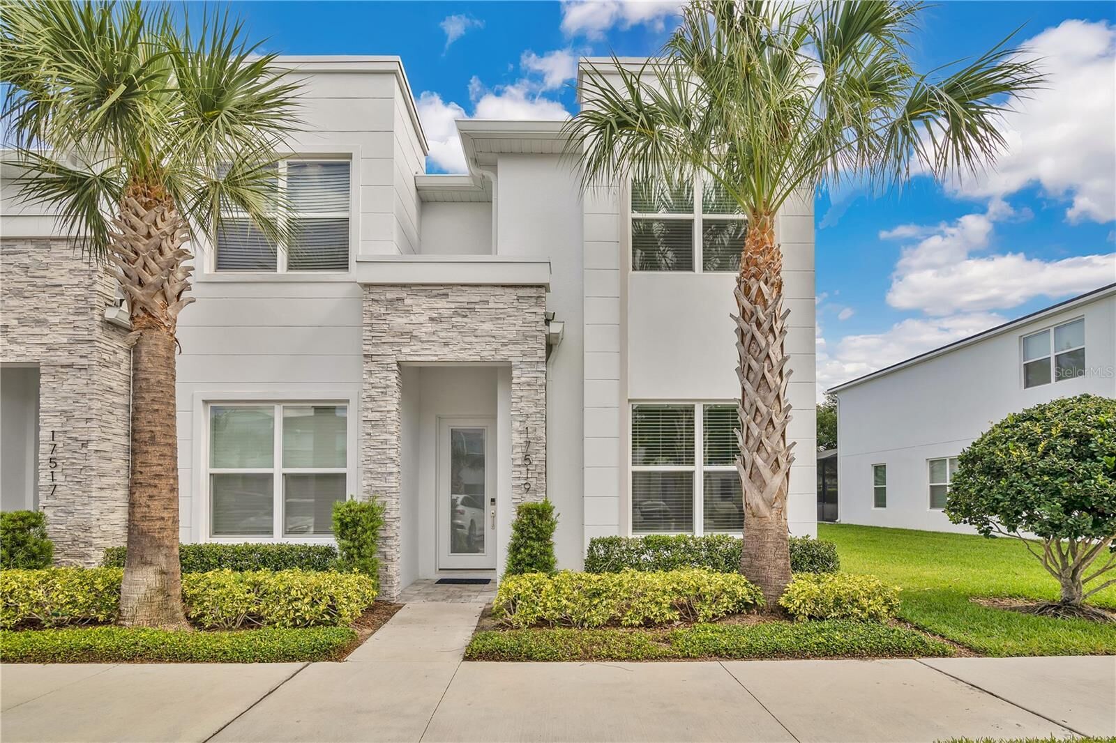 Property Photo: 17519 Hidden Forest Drive FL 34714