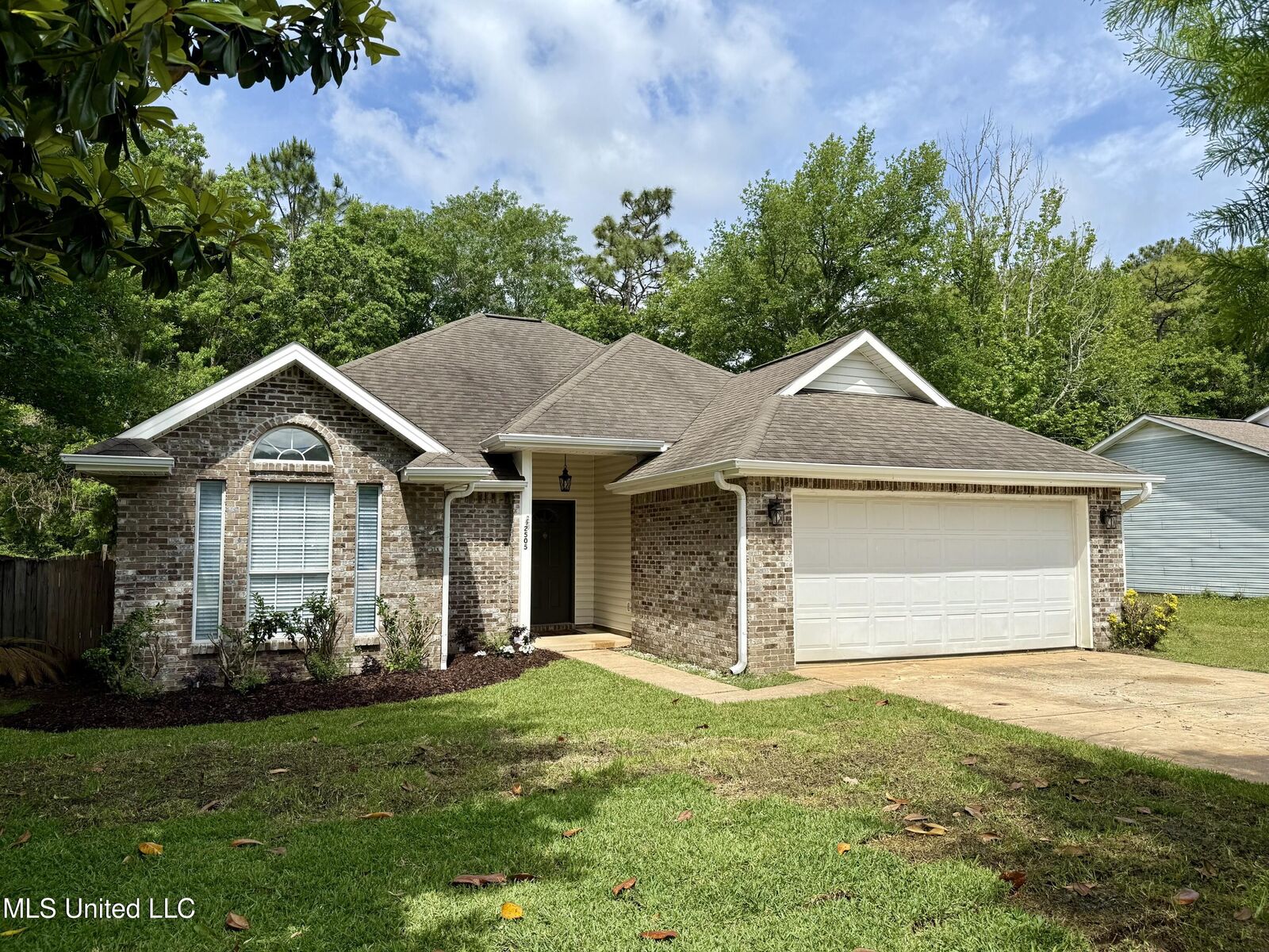 Property Photo: 2505 Barbados Drive MS 39553