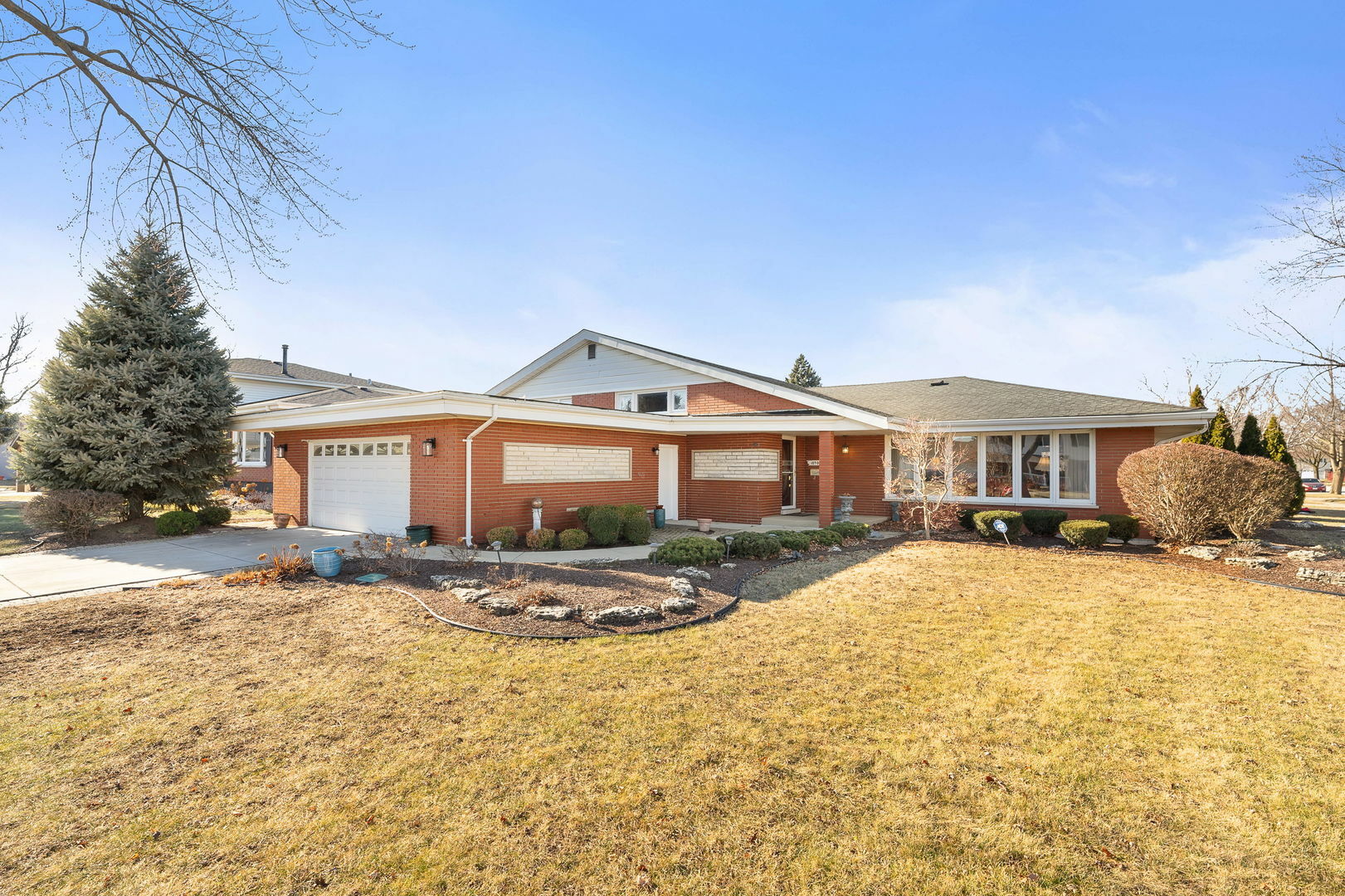 Property Photo: 10500 Lockwood Avenue IL 60453
