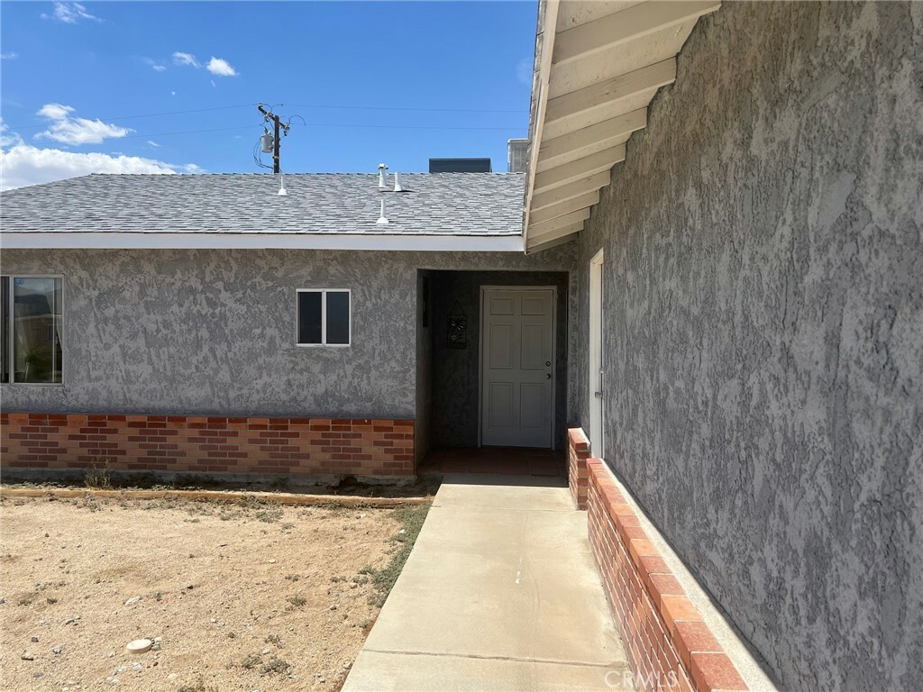 Property Photo:  6614 Mojave Ave  CA 92277 