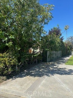 Property Photo: 716 Opal Street CA 90277