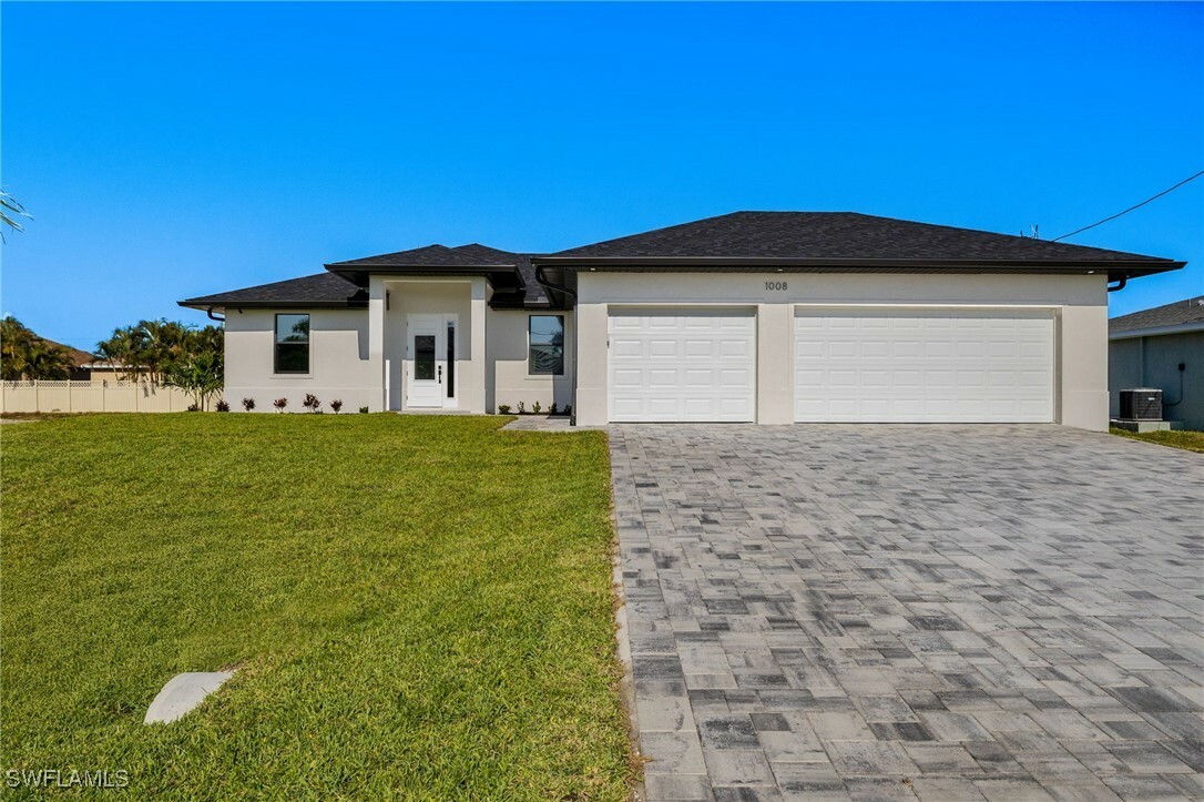 1008 NW 36th Place  Cape Coral FL 33993 photo