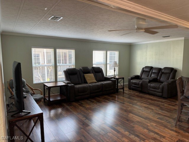 Property Photo: 14502 Nathan Hale Lane FL 33917
