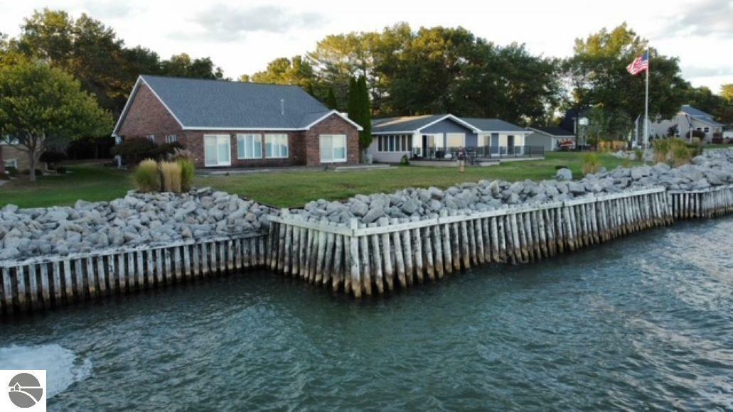 Property Photo: 587 Pine MI 48730