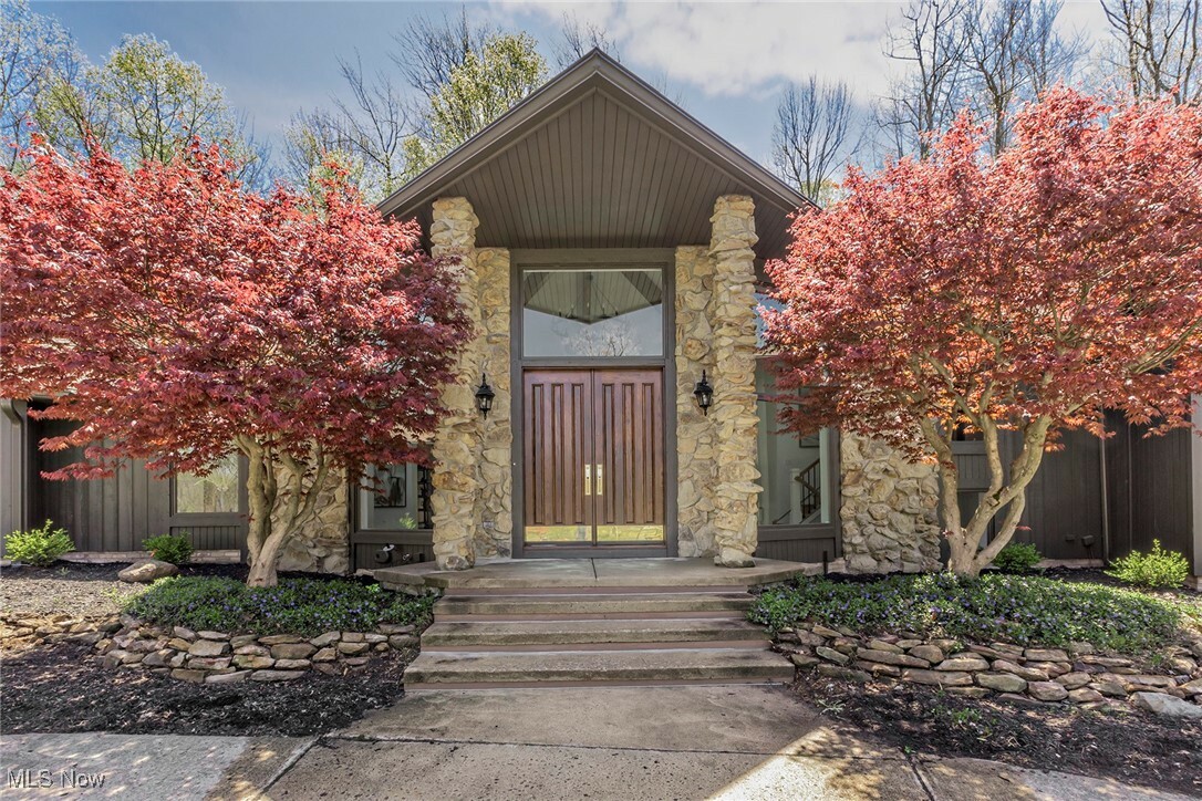 8225 Eagle Ridge Drive  Concord OH 44077 photo