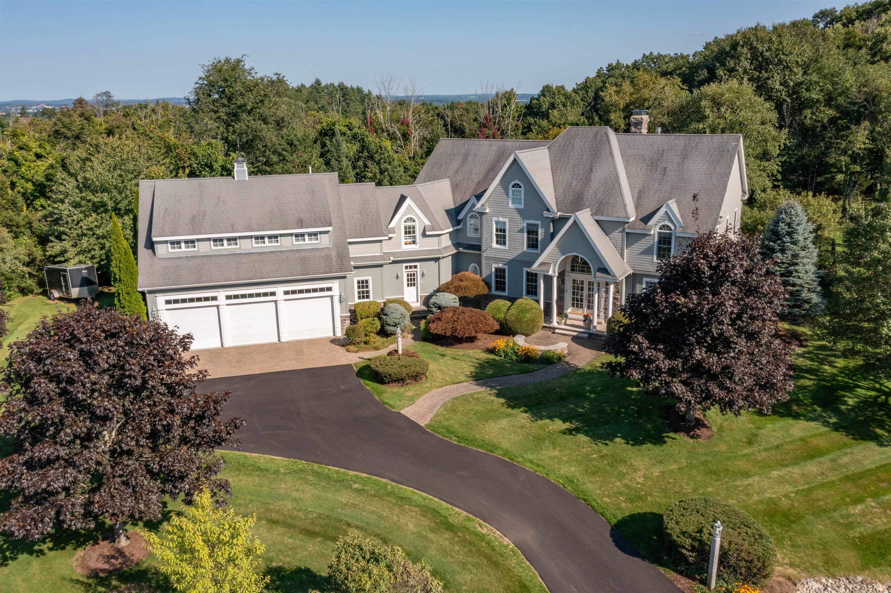Property Photo:  12 Champagne Terrace  NH 03110 